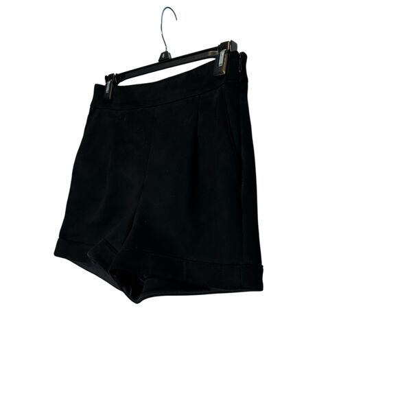 Express black velvet  pleated high shorts size 2 - Picture 9 of 16